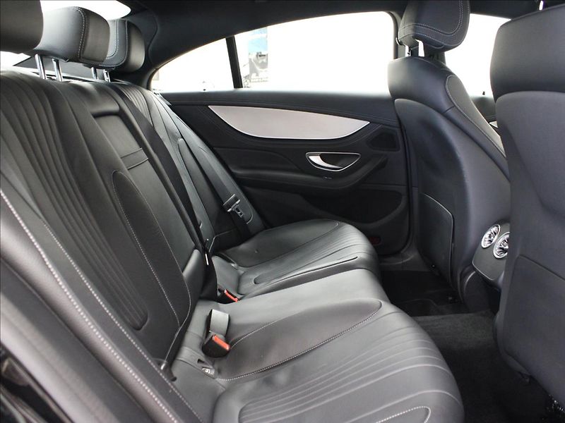 Mercedes-Benz CLS 2,0 D 9G - Tronic AMG line - fotka 10 z 31