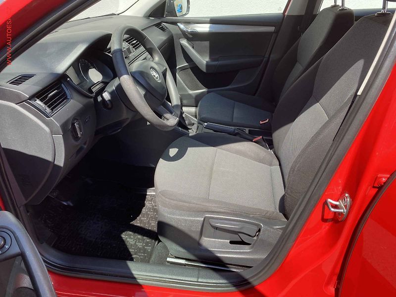 Škoda Octavia (2015) 1.6TDi, ČR, AC, tažné - fotka 9 z 15