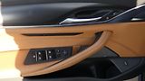 BMW Řada 5 M 550i xDrive - náhled 9