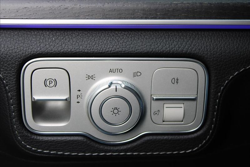 Mercedes-Benz GLE 300d 4M/ZÁRUKA/38tkm/CZ - fotka 14 z 46