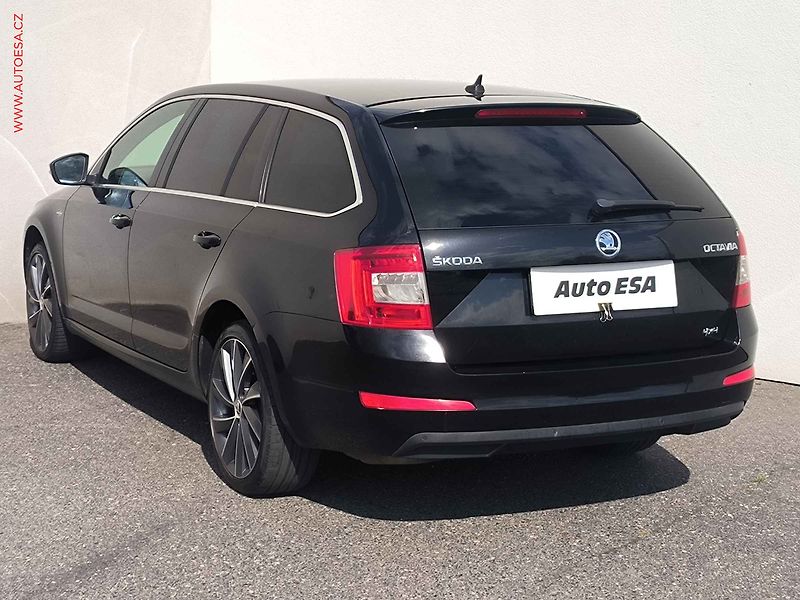 Škoda Octavia (2016) 2.0 TDi, L&K, DSG, STK8/28 - fotka 6 z 25