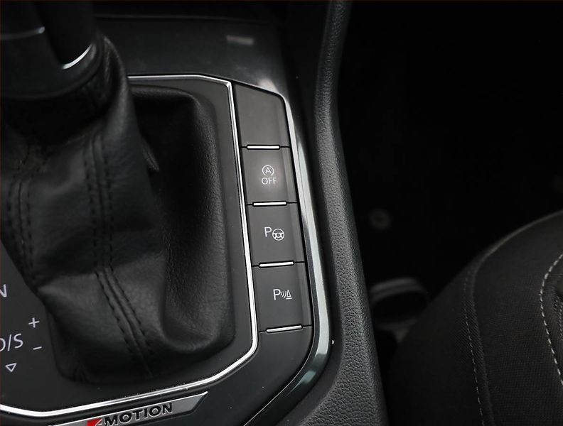 Volkswagen Tiguan (2018) Comfortline 2.0 TDI, 4X4 - fotka 16 z 19