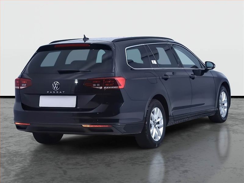 Volkswagen Passat (2021) Business 2.0 TDI, Automat - fotka 5 z 21