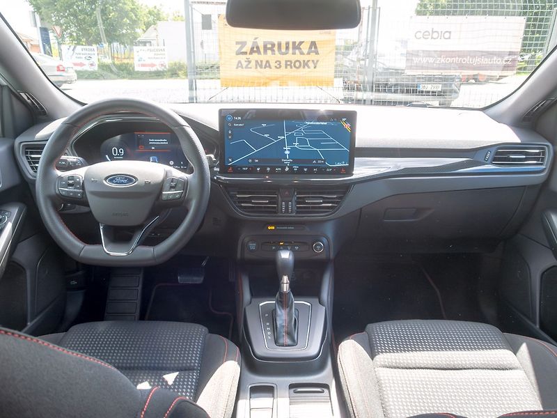 Ford Focus (2025) ČR 1.0T 114KW mat – ST-line - fotka 16 z 52