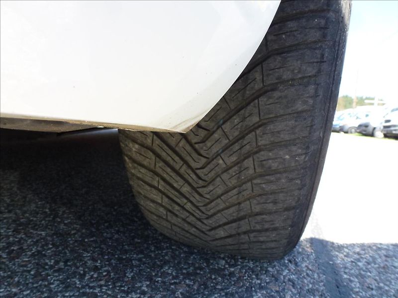 Citroën C4 Picasso 1,2 Pure Tech 110 Nové rozvody - fotka 39 z 42