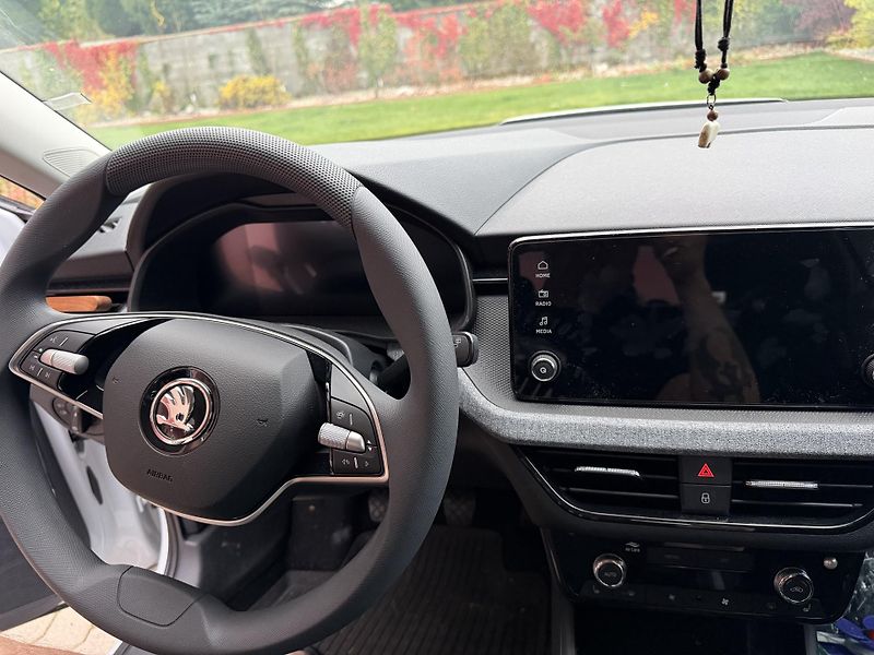Škoda Kamiq (2024) Škoda Kamiq 1,0tsi 85kw - fotka 6 z 6