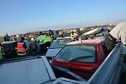 Cvičení, které mělo prověřit všechny složky Integrovaného záchranného systému při hromadné nehodě, se konalo ve středu dopoledne na nově postavené D1 u Přerova.