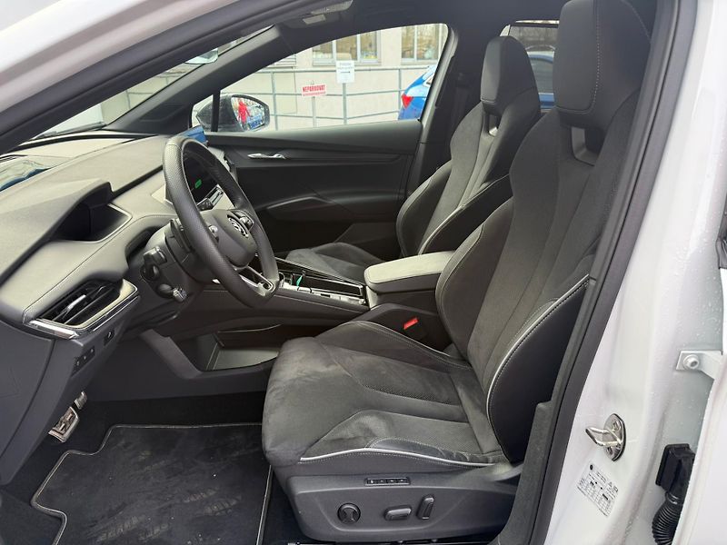 Škoda Enyaq Coupe SportLine 85 210kw SoH: - fotka 8 z 28
