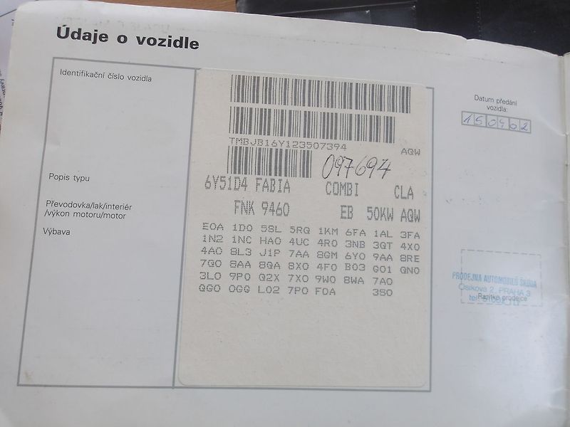 Škoda Fabia 1,4i 1.MAJ.! NAJ.47000km !!! - fotka 5 z 29