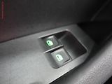 Škoda Rapid (2017) 1.0TSI, ČR, AC, park.asist - náhled 14