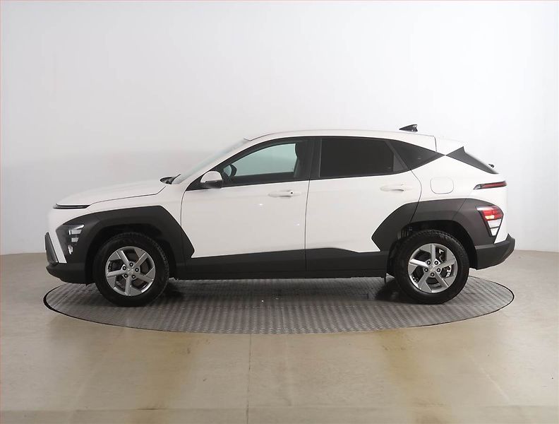 Hyundai Kona (2024) 1.0 T-GDI - fotka 3 z 25