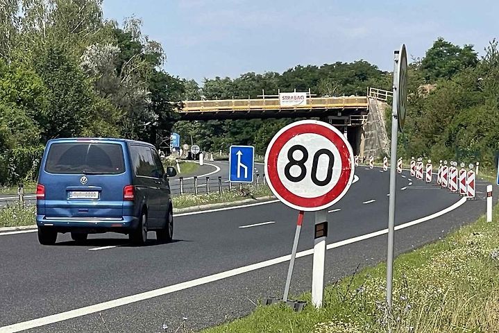 Pozor na rychlost.