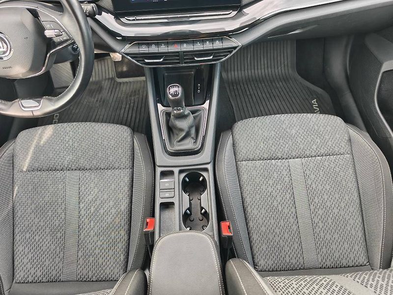 Škoda Octavia Style 1,5 TSI - fotka 9 z 24