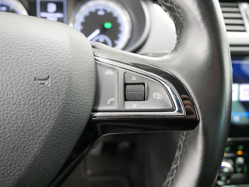Škoda Octavia - fotka 15 z 23