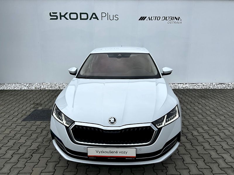 Škoda Octavia (2023) 1.5 TSI 110kW MP6 Style - fotka 4 z 35