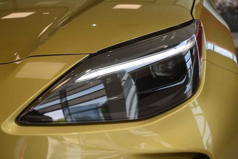Toyota Yaris Cross si poradí také s lehčím terénem