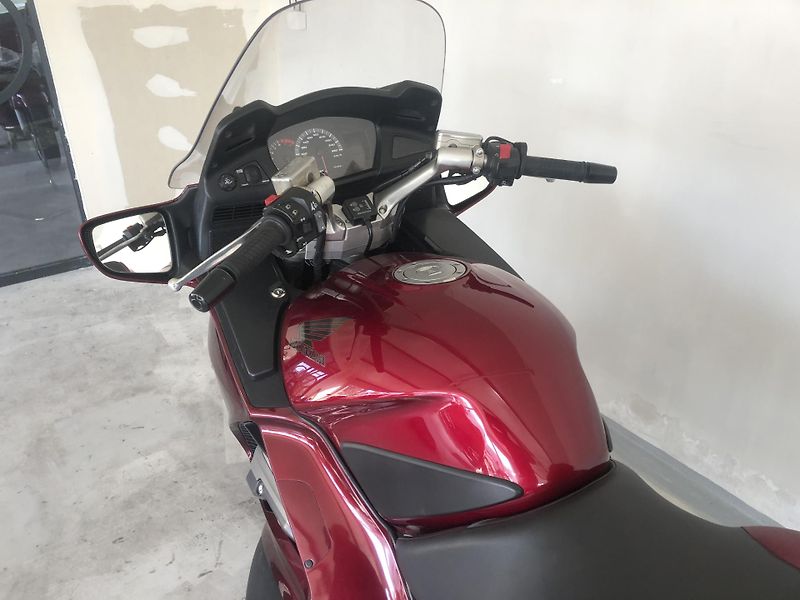 Honda ST 1300 Pan European ABS - fotka 13 z 21