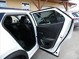 Peugeot 2008 1,2 PureTech 96kW AT8, ALLURE - náhled 27
