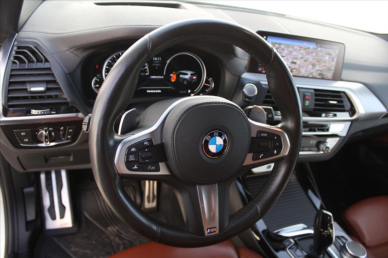 BMW X3 xDrive M40d 240kW M PAKET ČR - fotka 15 z 32