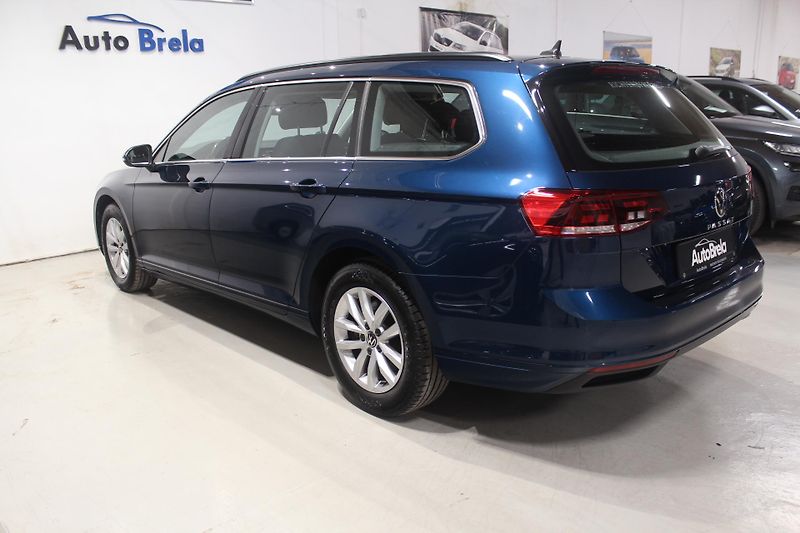 Volkswagen Passat (2021) 2.0TDI DSG LED Nez.Topení - fotka 10 z 36