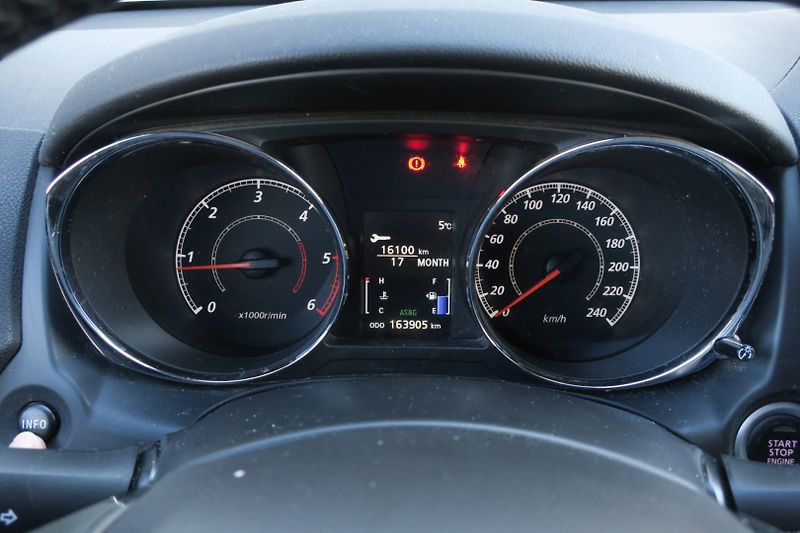 Mitsubishi ASX (2015) INTENSE+ 1.6 DI-D 4WD - fotka 20 z 50
