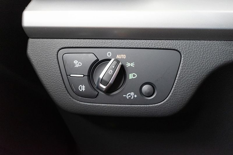 Audi Q5 2.0 TDI 120kW*LED*ACC*EL.KUFR* - fotka 16 z 41