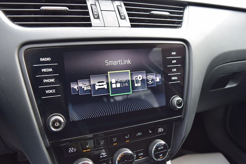 Škoda Octavia (2018) 1.5TSI 110kw AMBITION NAVI OPS - fotka 27 z 46