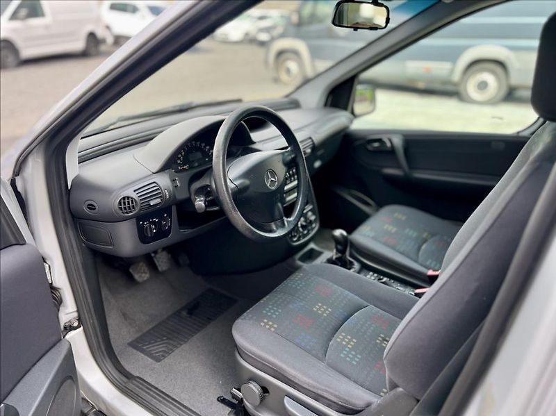 Mercedes-Benz Vaneo 170 CDi / KLIMA - fotka 12 z 35