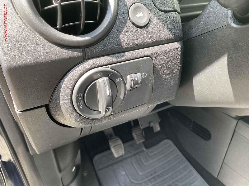 Ford Fusion (2005) 1.6i, ČR, servis.kniha, AC - fotka 14 z 15