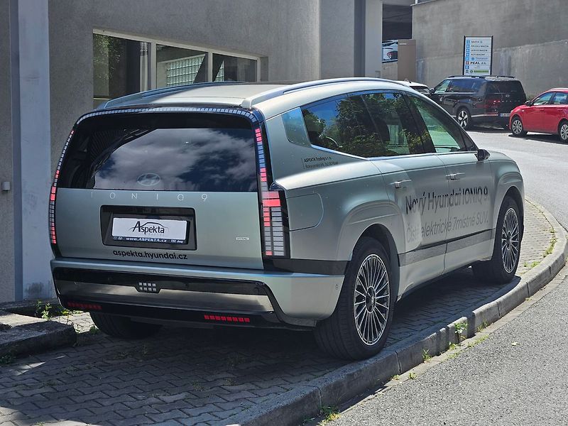 Hyundai Ostatní 110.3 kWh 314kW, 4x4, 1.maj. - fotka 5 z 62