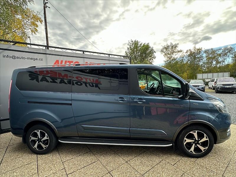 Ford Tourneo 2,0 TDCi 136kW 8MÍST AUTOMAT - fotka 5 z 48