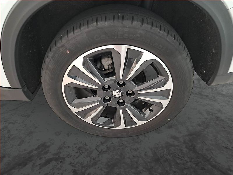Suzuki Vitara (2021) Elegance 1.4 BoosterJet - fotka 15 z 17