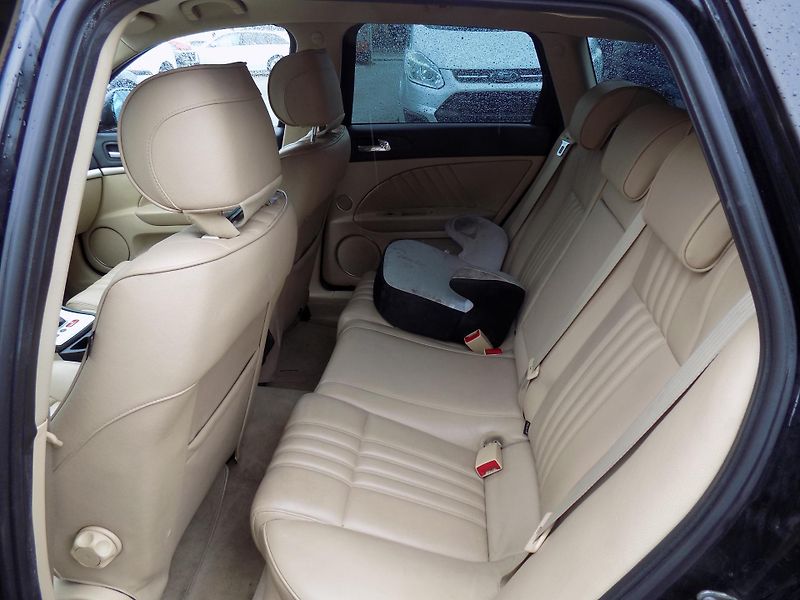 Alfa Romeo 159 3,2 JTS 191 KW  Q4 SPORTWAGON - fotka 20 z 40
