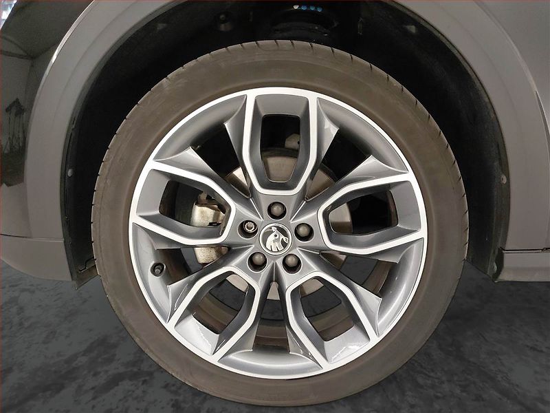 Škoda Kamiq (2021) Scoutline 1.5 TSI - fotka 15 z 20