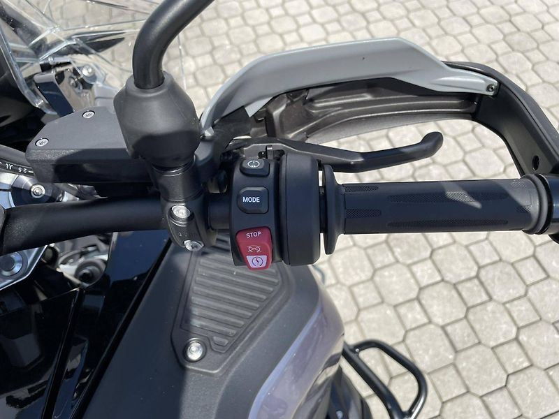 BMW (2026) R 1300 GS Adventure - fotka 15 z 15