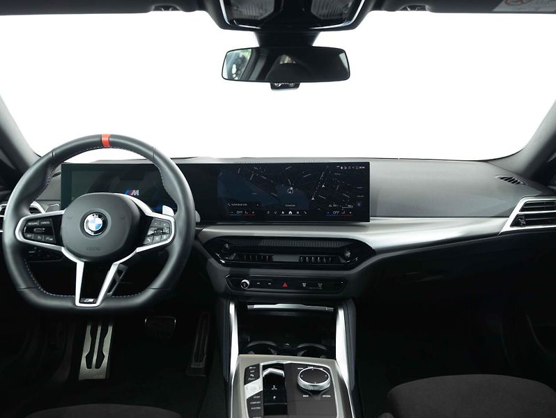 BMW Řada 2 M240i xDrive Coupé - fotka 11 z 21