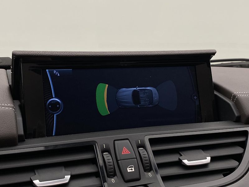 BMW Z4 sDrive 35i N54 AUT CZ 1. maj - fotka 46 z 56