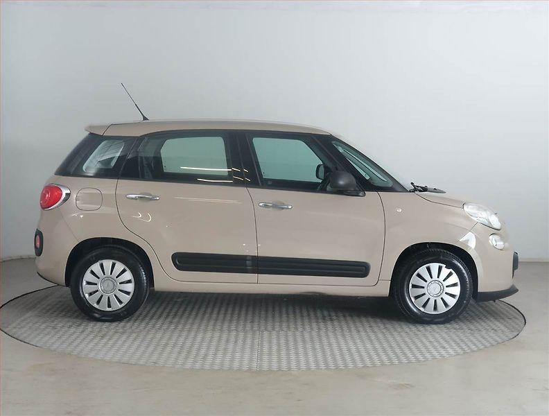 Fiat 500L (2015) 1.4 16V - fotka 6 z 15
