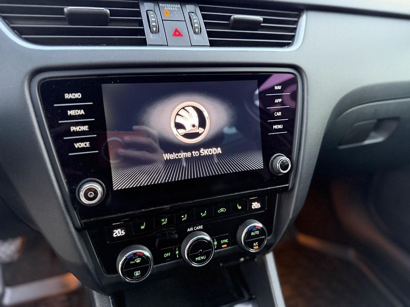 Škoda Octavia 2.0 Tdi, 110kw, 4x4, manual,ČR - fotka 13 z 15