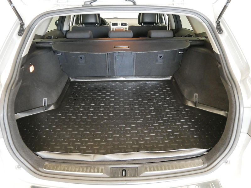 Toyota Avensis - fotka 24 z 24