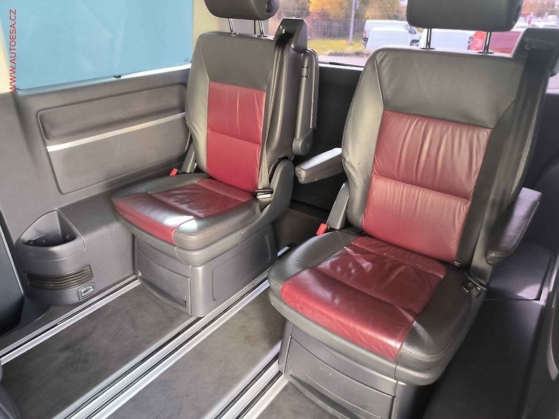 Volkswagen Multivan (2006) 2.5TDi 4x4 - fotka 12 z 20
