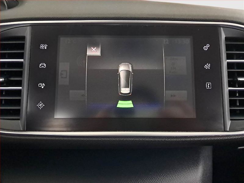 Peugeot 308 (2015) 1.6 BlueHDi, Tempomat - fotka 19 z 21