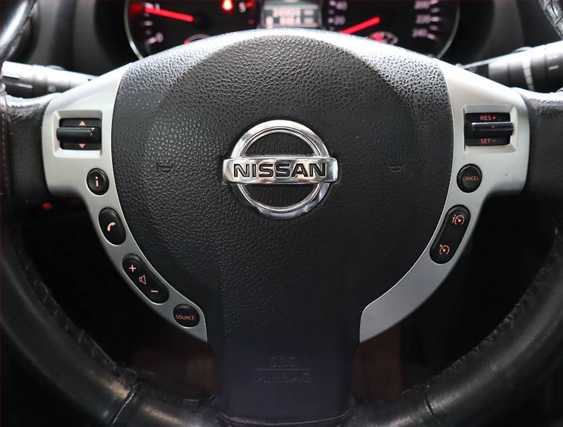 Nissan Qashqai (2013) 1.6 dCi, 4X4, Eko.zaplacen - fotka 16 z 18