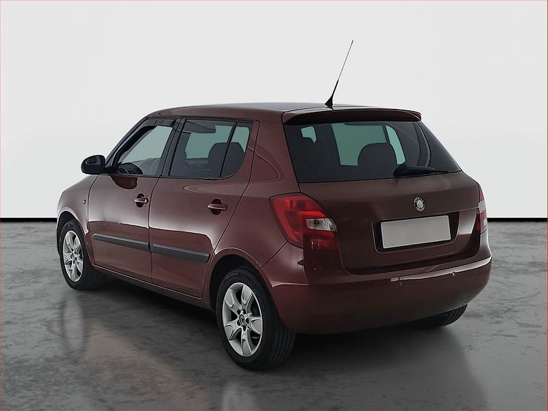 Škoda Fabia (2008) Ambition 1.2 12V, nová STK - fotka 4 z 21