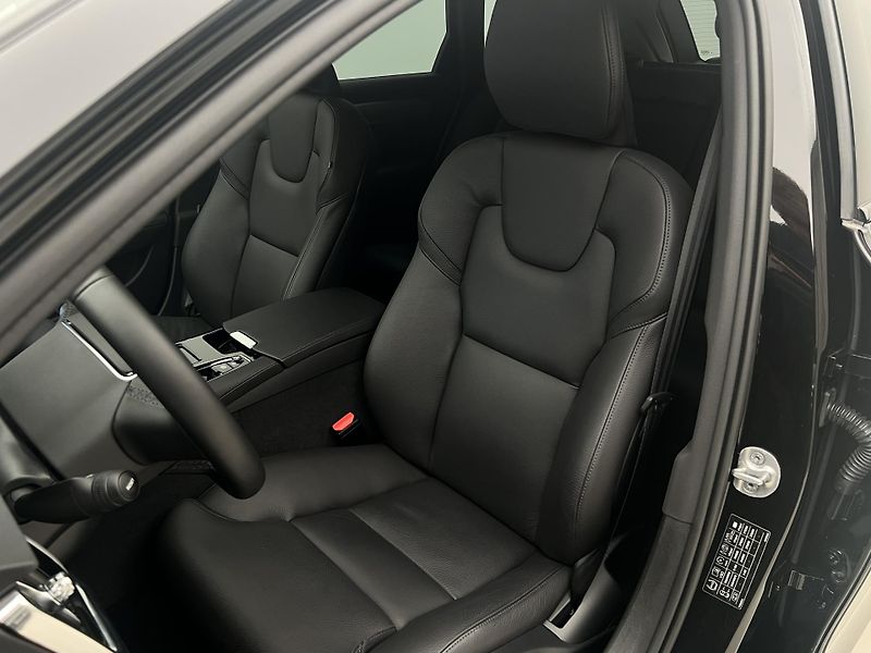 Volvo V90 T6 AWD DARK PLUS AUT - fotka 17 z 47