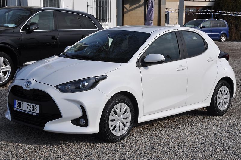 Toyota Yaris 1.5VVT-i 92kW - fotka 1 z 18
