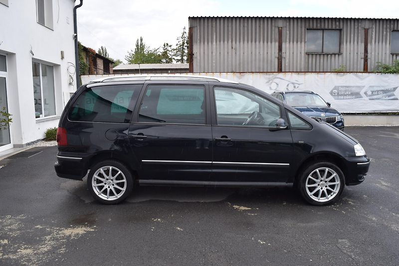 Volkswagen Sharan (2009) 1.9TDI 85kw 4MOTION BUSINESS  - fotka 6 z 43