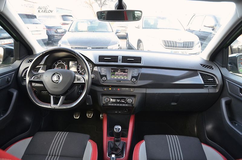 Škoda Fabia (2018) Monte Carlo 1.0 TSi PANORAMA - fotka 15 z 37
