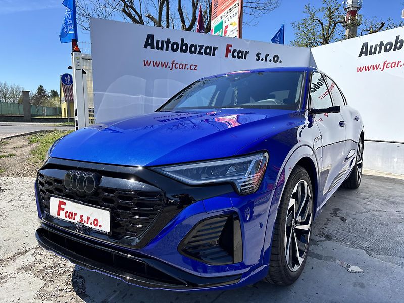 Audi Q8 e-tron (2023) S-Line 55 300kW 114kWh Matrix  - fotka 3 z 41