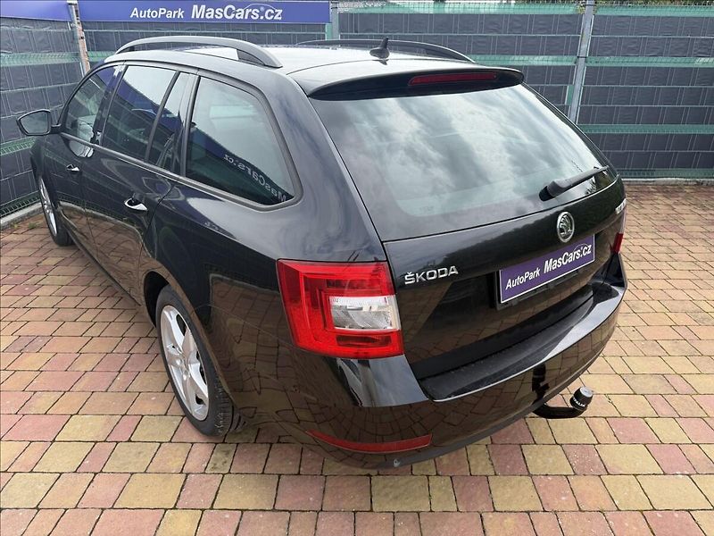 Škoda Octavia III 1.6 TDI Ambition - fotka 6 z 19
